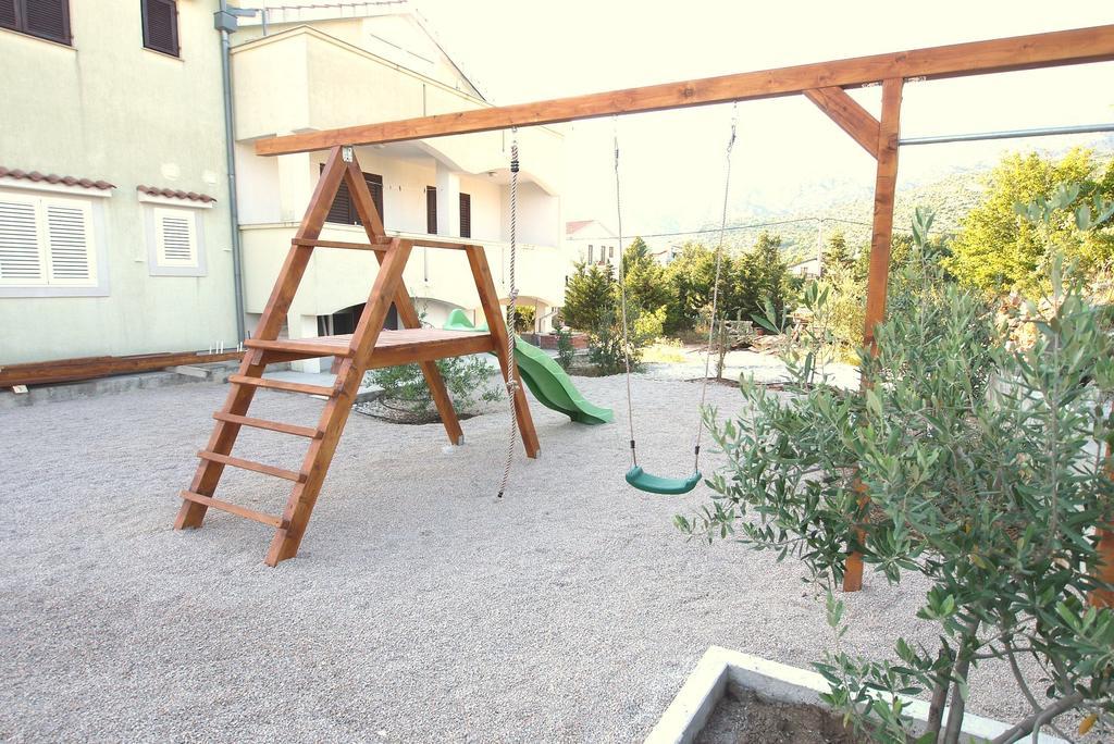 Paklenica Sport Apartments Starigrad Paklenica Dış mekan fotoğraf
