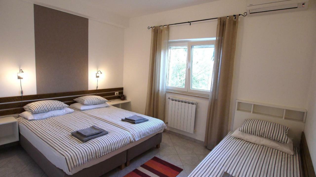 Paklenica Sport Apartments Starigrad Paklenica Dış mekan fotoğraf
